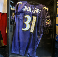 Jamal Lewis Signed Jersey